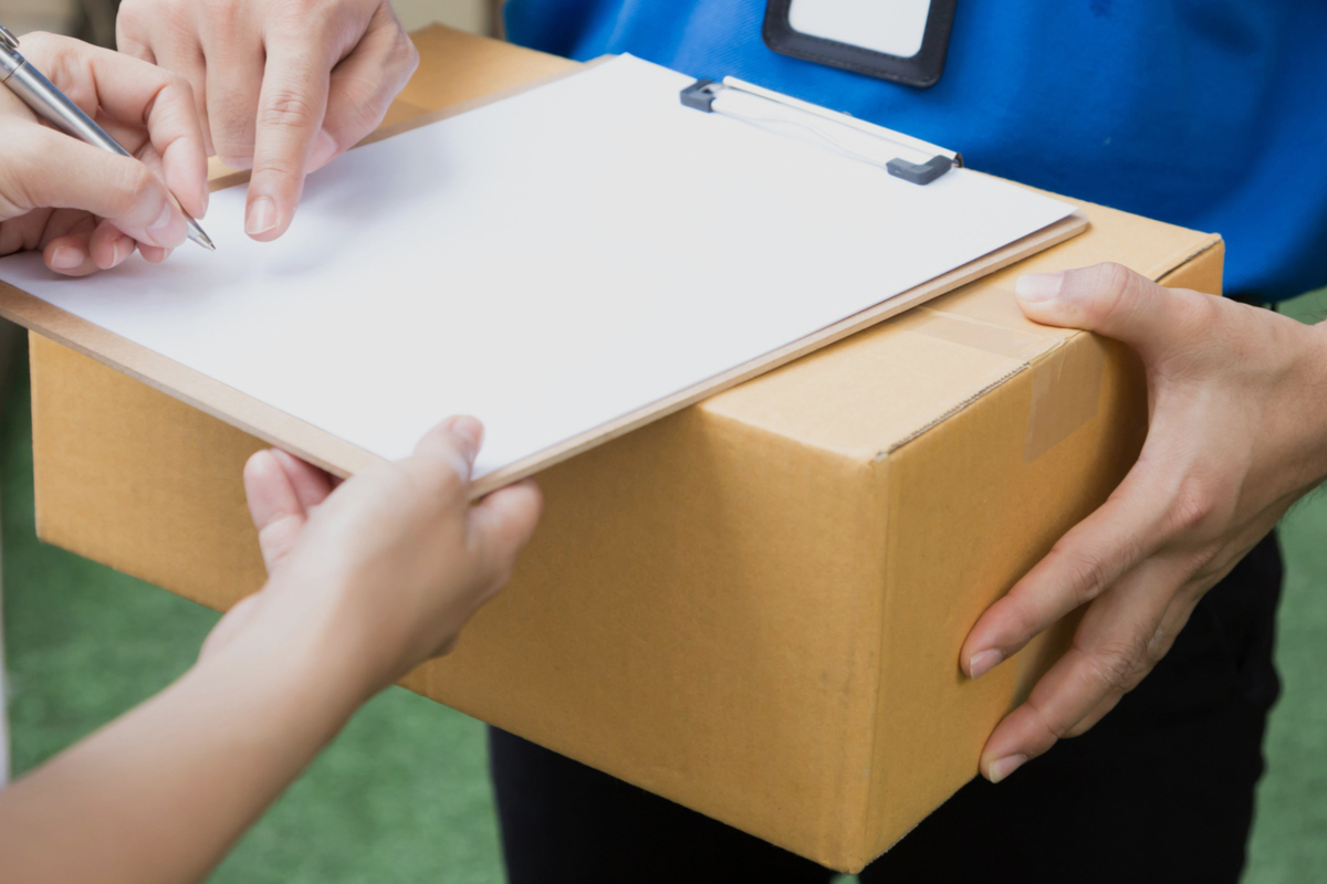 Firmando un paquete de envío online con código sscc