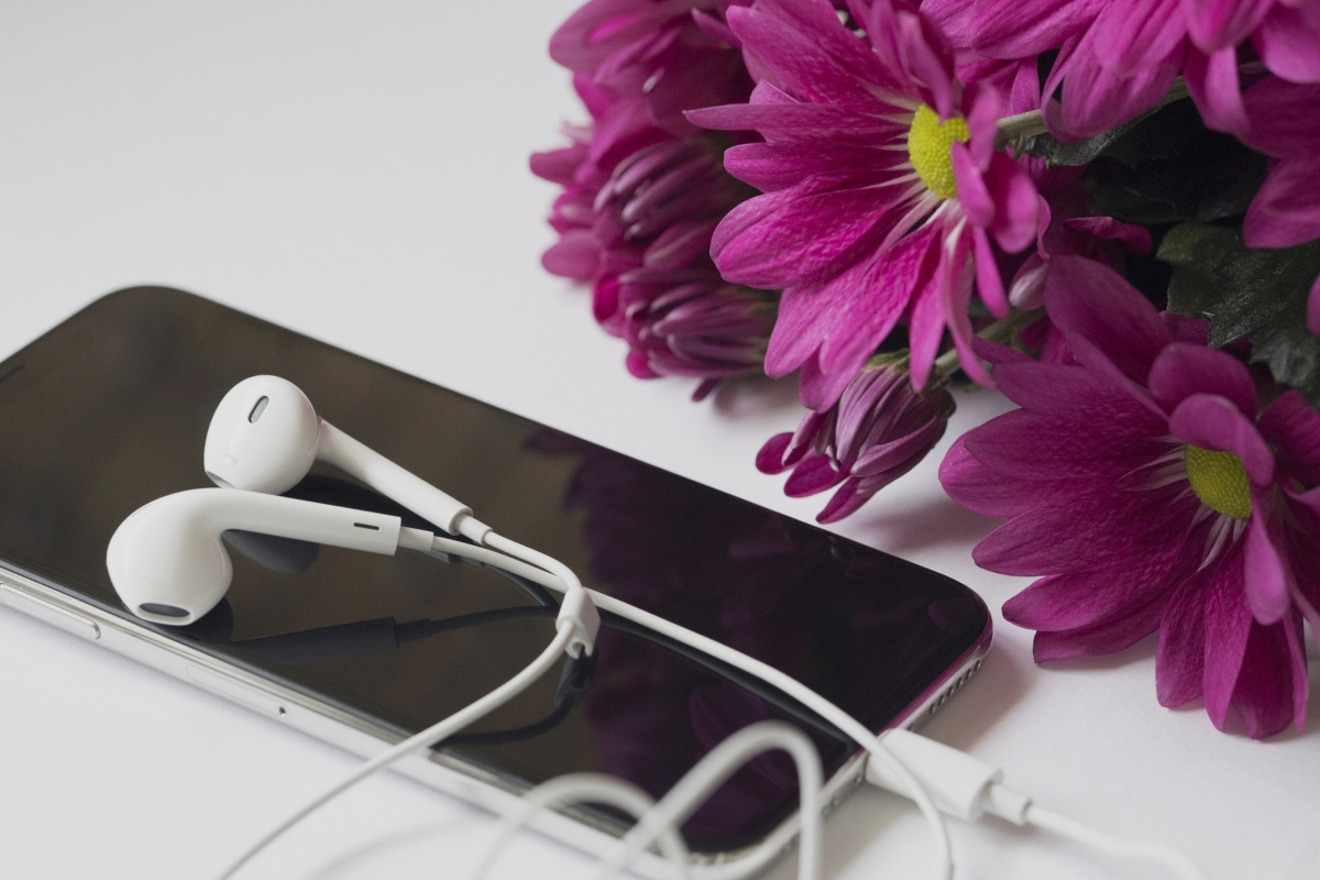 Iphone con cascos